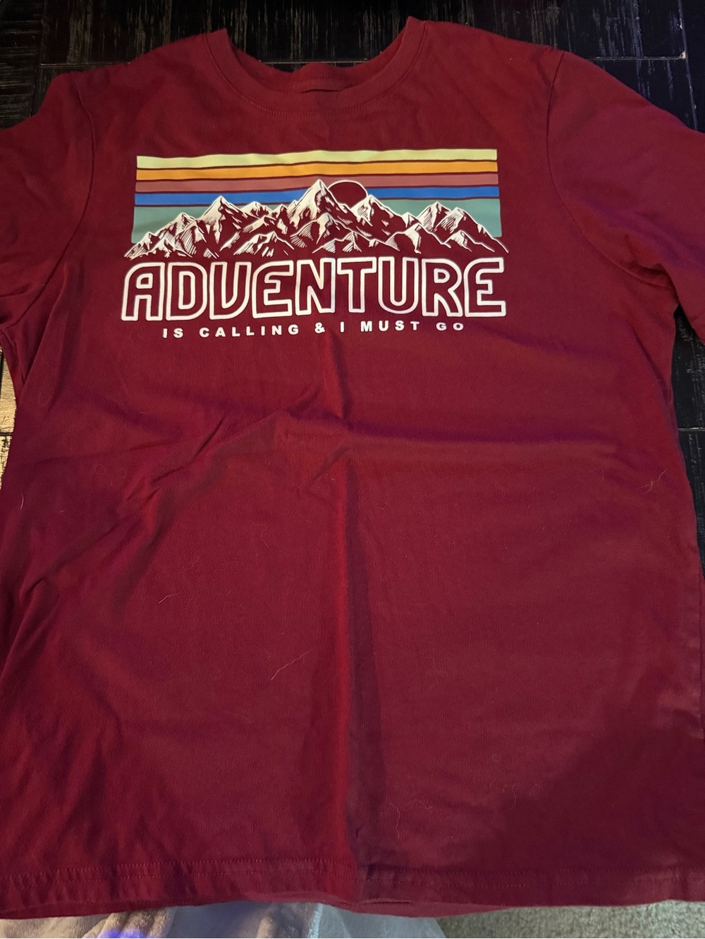 Adventure Graphic Crewneck T-Shirt - Red mountains size 18